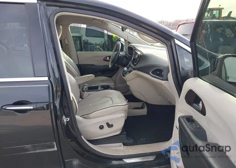 2017 Chrysler Pacifica Limited from USA, damaged, VIN 2C4RC1GG6HR676882